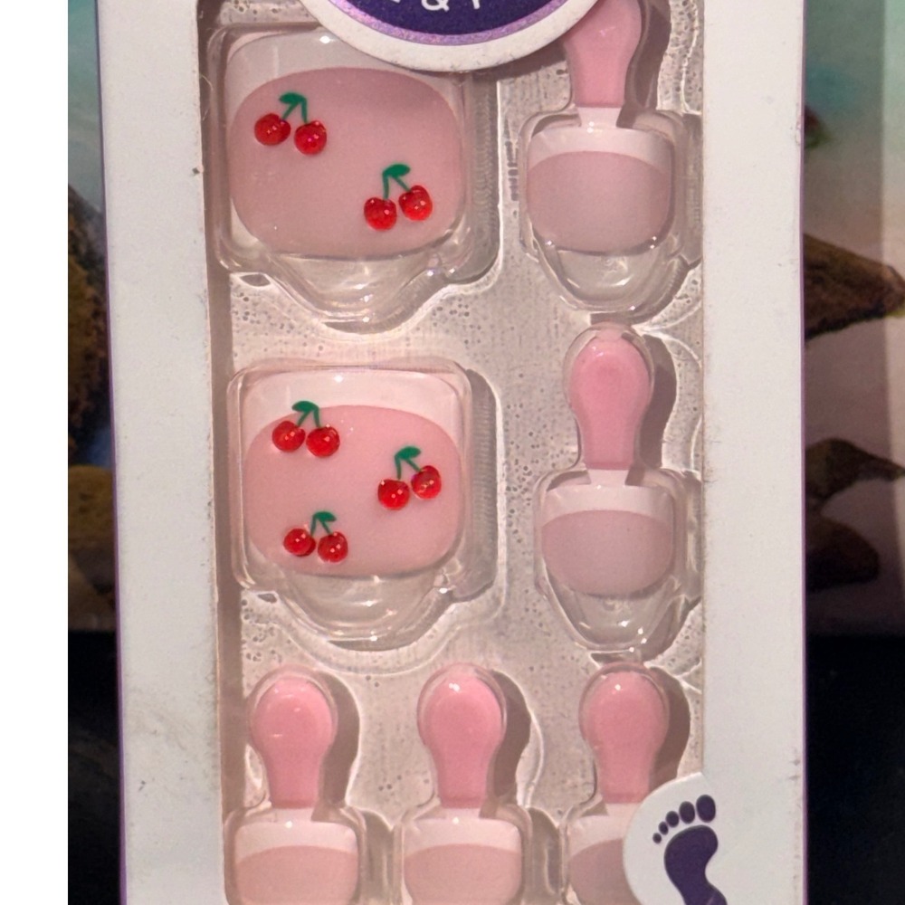 imPRESS Sweet Life IMT58X No Glue Pedi Pink French Tip Cherry Press On Toenails